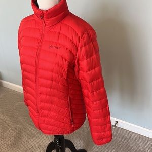 Marmot down lightweight women’s jacket. 600 fill